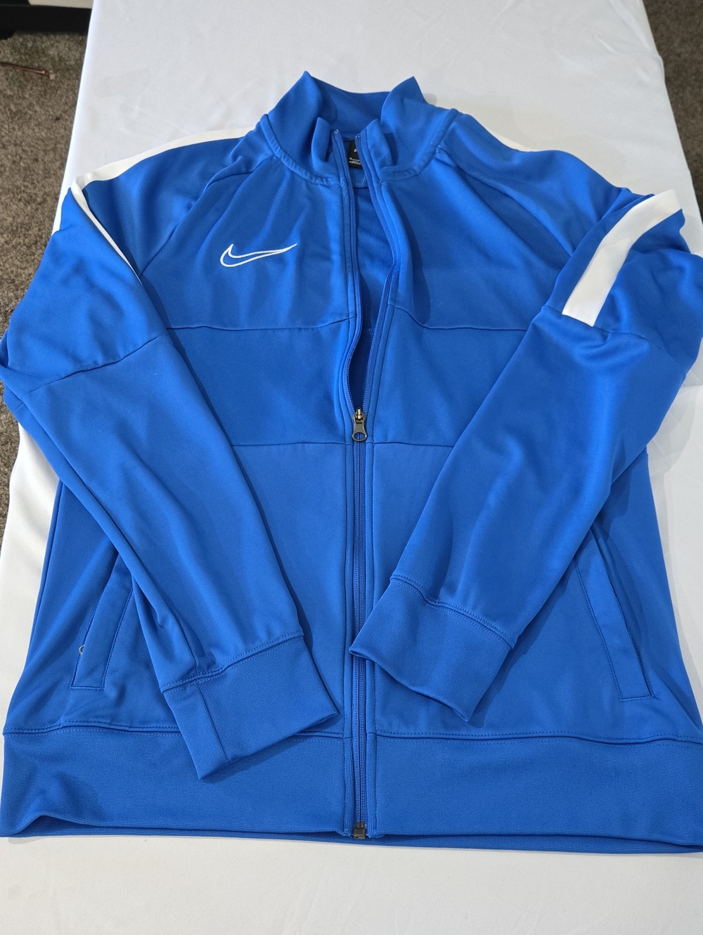 Nike Women's Blue Full-Zip Track Jacket